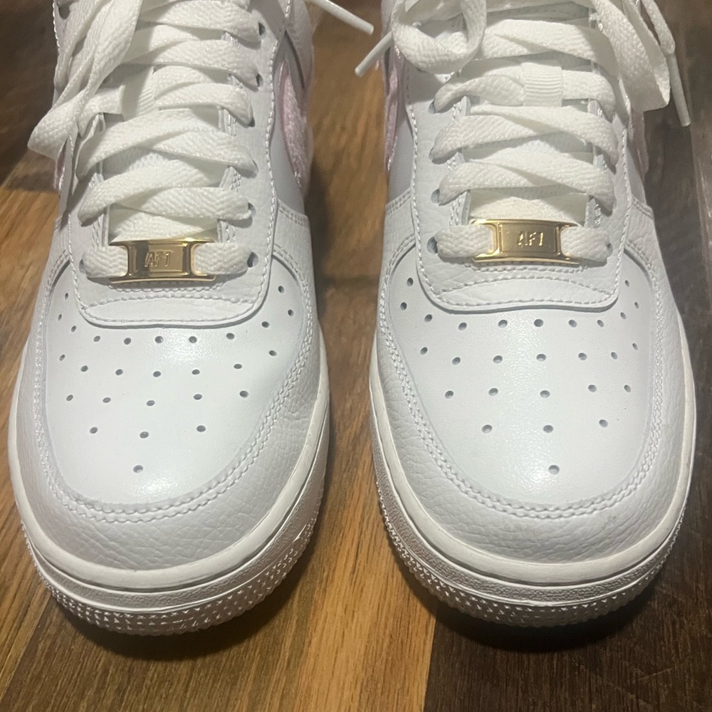 AIR FORCE 1 07 WMNS “Regal Pink” in Box - Picture 14 of 16